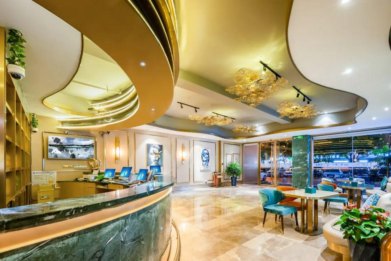 Junxin Hotel 3*